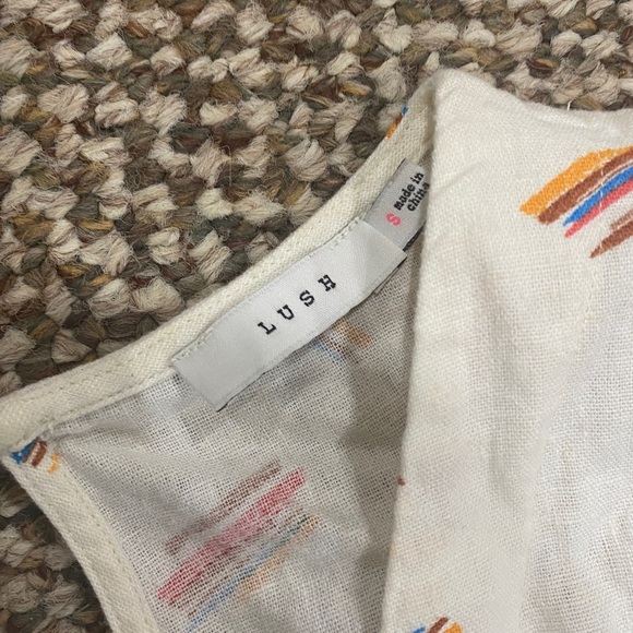 Lush Romper - Picture 3 of 8